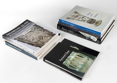 ANCIENT GLASS REFERENCE VOLUMES, LOT OF 11