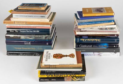 CONTINENTAL GLASS REFERENCE VOLUMES, UNCOUNTED LOT IN TWO BOXES