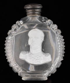 FRENCH WILLIAM II SULPHIDE CUT GLASS SCENT BOTTLE (1 of 2)