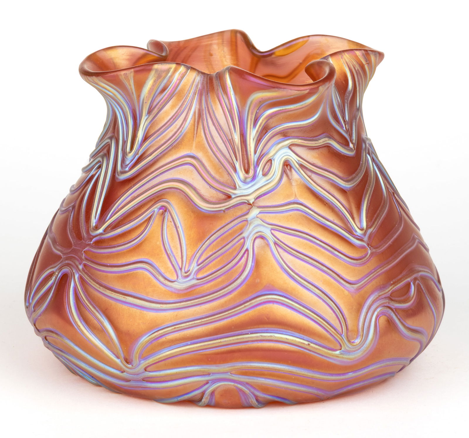 LOETZ ATTRIBUTED FORMOSA IRIDESCENT ART GLASS VASE (1 of 2)