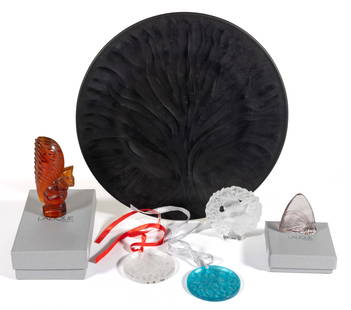 LALIQUE, FRANCE ART GLASS ARTICLES, LOT OF SIX: LALIQUE, FRANCE ART GLASS ARTICLES, LOT OF SIX, various colors, including an "Algues" tree of life plate, a Squirrel paperweight with box, a Grand Nacre Butterfly with box, a Pax Dove in Wre