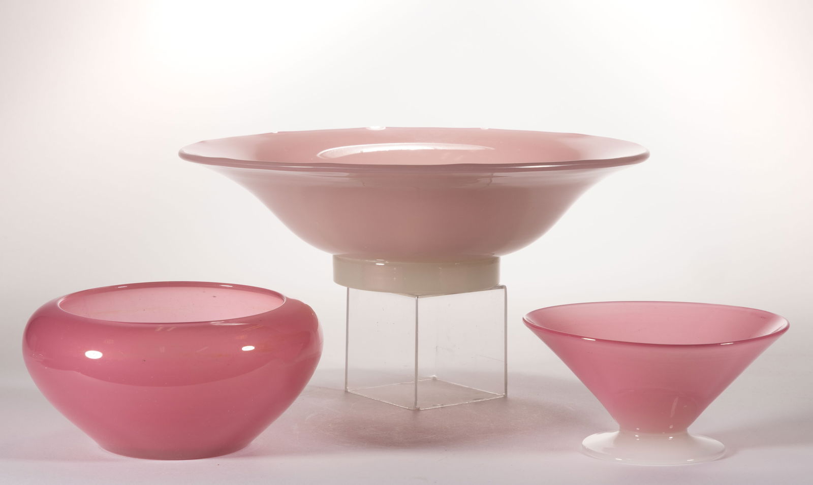 STEUBEN ROSALINE ART GLASS ARTICLES, LOT OF THREE (1 of 1)