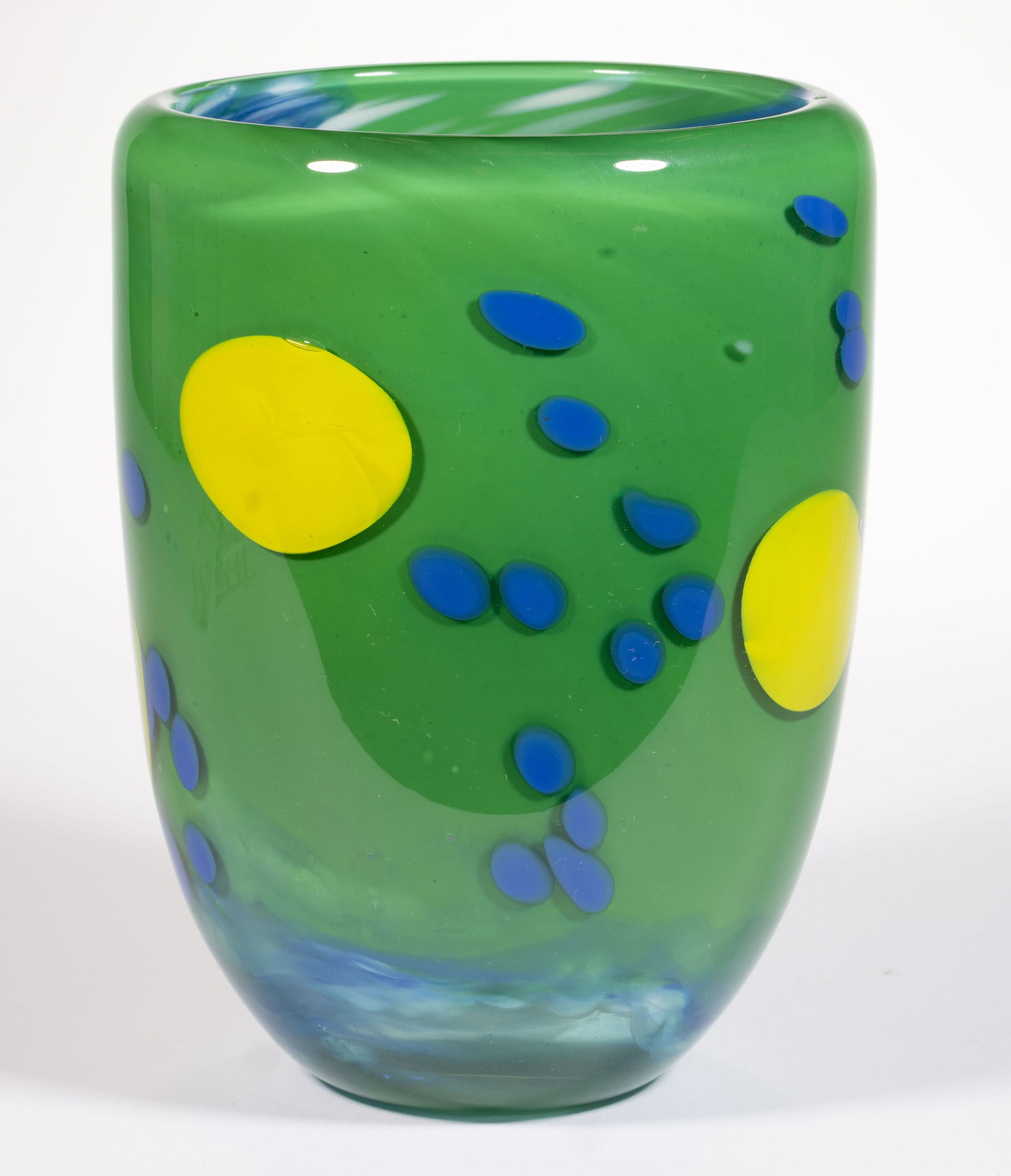 MARK PEISER (AMERICAN, B. 1938) STUDIO ART GLASS VASE (1 of 4)