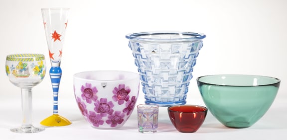 ORREFORS, SWEDEN STUDIO ART GLASS ARTICLES, LOT OF SEVEN