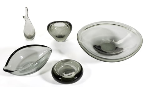 PER LUTKEN (DANISH, 1916-1998) FOR HOLMGAARD, DENMARK MID-CENTURY MODERN GLASS ARTICLES, LOT OF FIVE