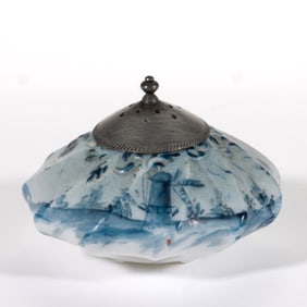 MT. WASHINGTON FLYING SAUCER DELFT DECORATED GLASS SALT SHAKER