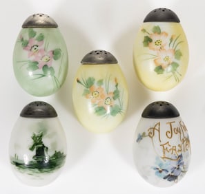 MT. WASHINGTON / SMITH BROTHERS FLAT-SIDE EGG SALT AND PEPPER SHAKERS, LOT OF FIVE