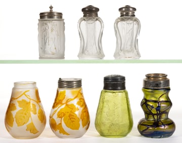 EUROPEAN ART GLASS SALT SHAKERS AND RELATED ARTICLES, LOT OF SEVEN