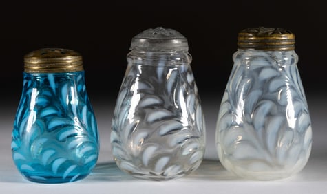 FERN OPALESCENT GLASS SALT AND PEPPER SHAKERS, LOT OF THREE