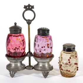 MT. WASHINGTON HONEYCOMB-OPTIC RIGAREE FLOWERS GLASS SALT AND PEPPER SHAKER IN STAND AND SALT SHAKER