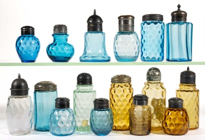 VICTORIAN OPTIC MOLDED GLASS SALT AND PEPPER SHAKERS, LOT OF 16