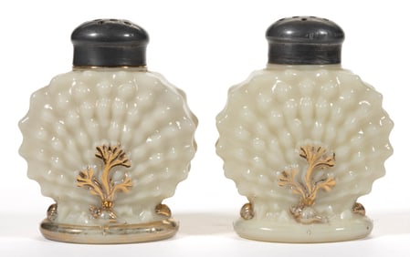 ARGONAUT SHELL / NAUTILUS (OMN) SALT AND PEPPER SHAKER