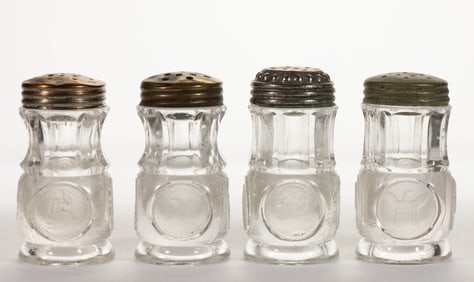 ASSORTED CENTRAL GLASS CO. "COIN" PATTERN SALT AND PEPPER SHAKERS, LOT OF FOUR