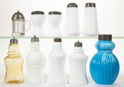 ASSORTED ATTERBURY SHAKERS, LOT OF TEN