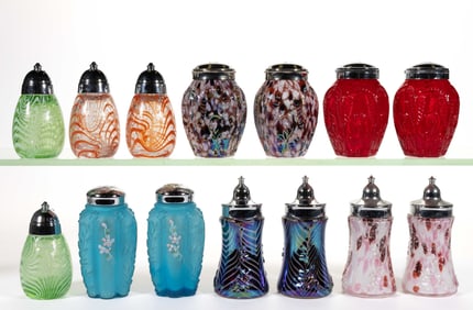 ASSORTED FENTON AND OTHER MODERN ART GLASS SALT AND PEPPER SHAKERS, LOT OF 14