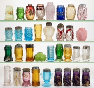 ASSORTED EAPG AND OTHER SALT AND PEPPER SHAKERS, LOT OF 34