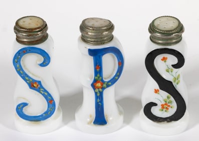 OPAQUE GLASS FIGURAL "S" AND "P" GLASS SALT AND PEPPER SHAKERS, LOT OF THREE