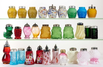 ASSORTED MODERN / VINTAGE SALT AND PEPPER SHAKERS, LOT OF 30