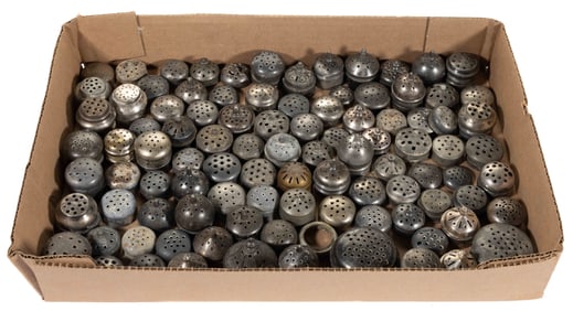 ASSORTED PERIOD SHAKER LIDS, UNCOUNTED LOT