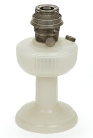 ALADDIN MODEL NO. B-70 / SOLITAIRE KEROSENE STAND LAMP