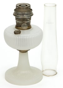 ALADDIN MODEL NO. B-93 / VERTIQUE KEROSENE STAND LAMP