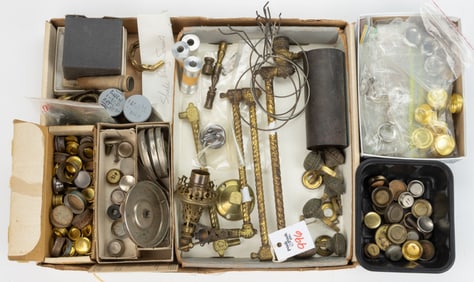 ASSORTED ALADDIN AND OTHER LIGHTING / LAMP PARTS, UNCOUNTED LOT