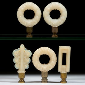 ALADDIN BUCKLE, SCROLL, AND WREATH ELECTRIC LAMP FINIALS, LOT OF FIVE