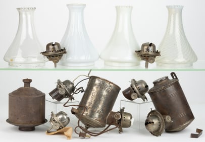ASSORTED ANGLE LAMP CO. LIGHTING / LAMP COMPONENTS, UNCOUNTED LOT