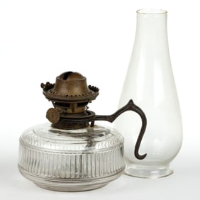 RIBBED PANEL WITH RHIND SAFETY HANDLE KEROSENE FINGER LAMP
