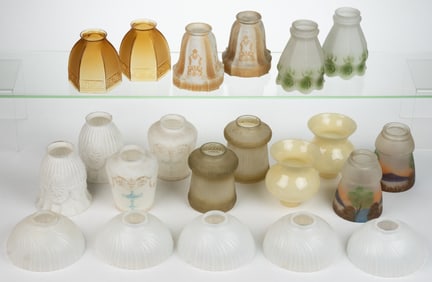ASSORTED ART-DECO AND OTHER GLASS LIGHT SHADE SETS, LOT OF 21
