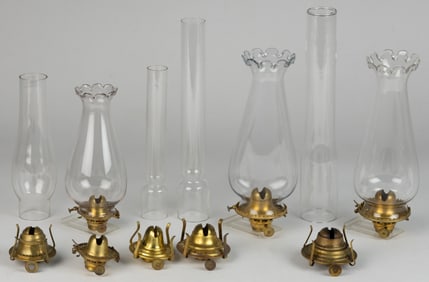 ASSORTED LIP BURNER SETUPS AND SLIP BURNERS AND CHIMNEYS, LOT OF 12