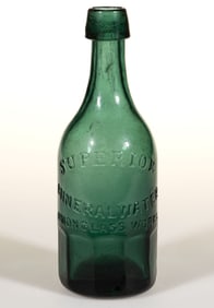 SUPERIOR MINERAL WATER / UNION GLASS WORKS MUG-BASED SQUAT SODA BOTTLE