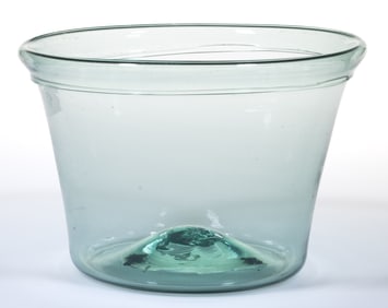 MIDWESTERN FREE-BLOWN GLASS DEEP BOWL / MILK PAN