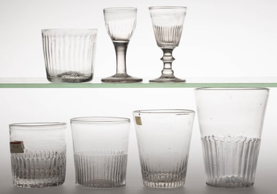 ASSORTED BLOWN / PATTERN-MOLDED GLASS WINES AND TUMBLERS, LOT OF SEVEN