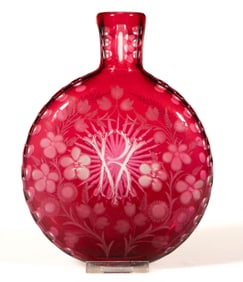 FREE-BLOWN AND FINELY ENGRAVED CUT-OVERLAY GLASS FLASK