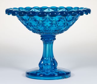 PRESSED SANDWICH STAR / QUARTER DIAMOND (OMN) LARGE BOWL ON FOOT / OPEN COMPOTE