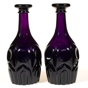 BULL'S EYE AND ARCH PAIR OF QUART BAR DECANTERS