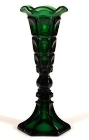PRESSED FOUR-PRINTIE BLOCK GLASS VASE