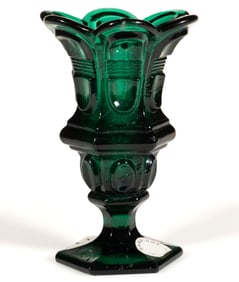 PRESSED ELONGATED LOOP WITH BISECTING LINES / BARRED OVALS FLOWER STAND / VASE