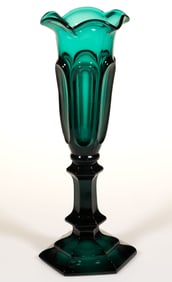 PRESSED GLASS LOOP / LEAF VASE