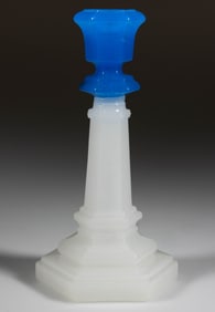 PRESSED HEXAGONAL SMALL-SIZE CANDLESTICK