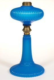 ONION / EATON - LARGE SIZE KEROSENE STAND LAMP