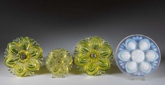 ASSORTED PRESSED ROSETTE CURTAIN PINS / TIEBACKS, LOT OF FOUR