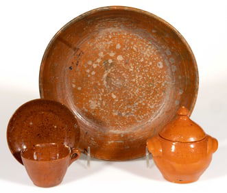 JUGTOWN, NORTH CAROLINA EARTHENWARE / REDWARE ARTICLES, LOT OF THREE
