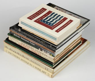 SOUTHERN FOLK AND DECORATIVE ARTS REFERENCE VOLUMES AND PAMPHLETS, LOT OF 15