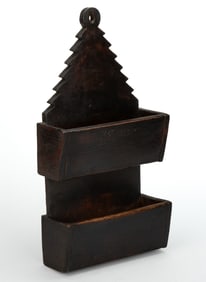 PENNSYLVANIA PAINTED POPLAR CHRISTMAS TREE-FORM DOUBLE COMB / WALL BOX