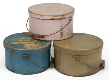 AMERICAN COUNTRY PAINTED BENTWOOD PANTRY BOXES, LOT OF THREE