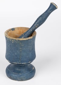 COUNTRY TURNED AND PAINTED TREEN DIMINUTIVE MORTAR AND PESTLE