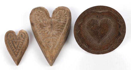 ASSORTED AMERICAN HAND-CARVED FIGURAL HEART BUTTER PRINTS, LOT OF THREE