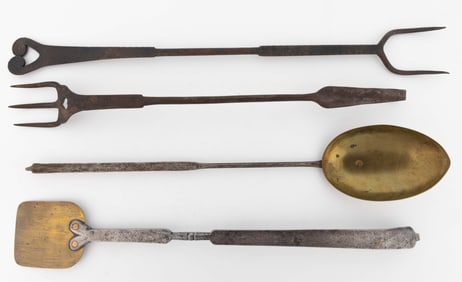 ASSORTED INLAID-COPPER AND OTHER WROUGHT-IRON KITCHEN ARTICLES, LOT OF FOUR